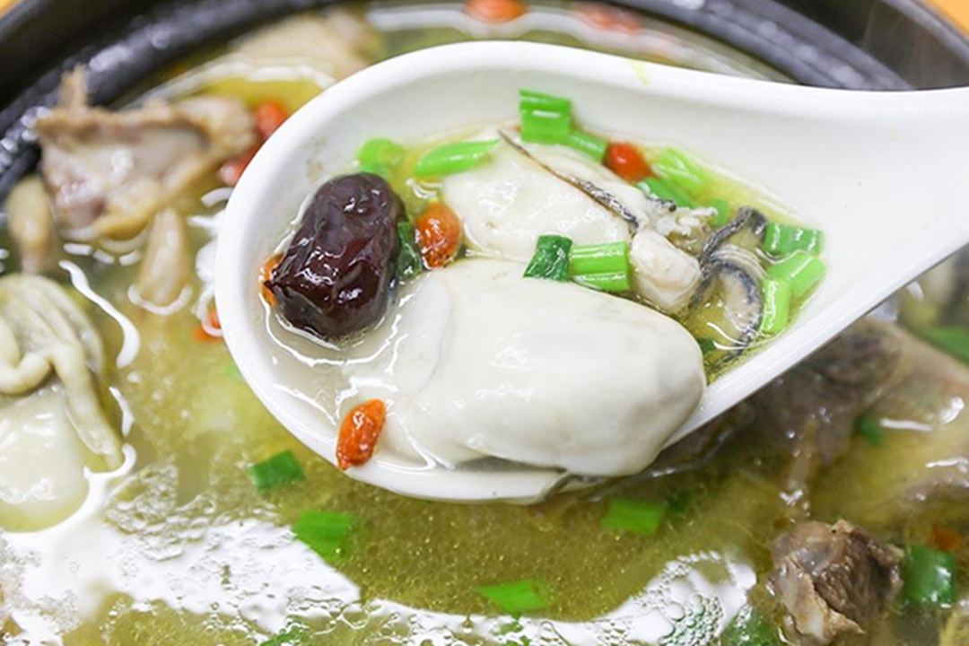 男性过了五十岁后，多食这三样，每周两次，补肝益肾，回到二十岁