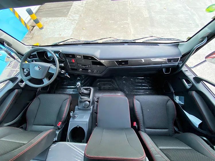 解放青汽國六JK6平板運(yùn)輸車，工程機(jī)械運(yùn)輸無憂
