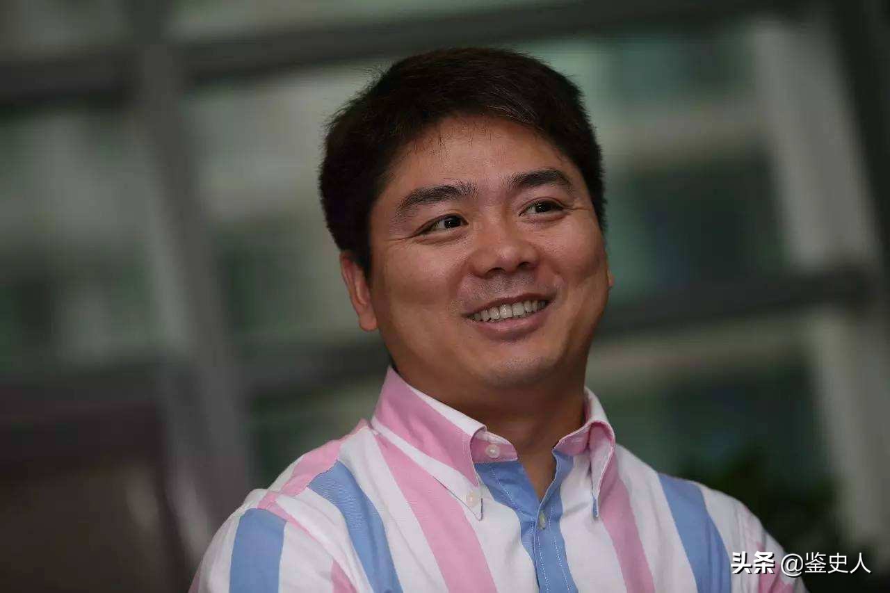 刘强东“背后的三个女人”：除了章泽天，另外两个也是京东的贵人