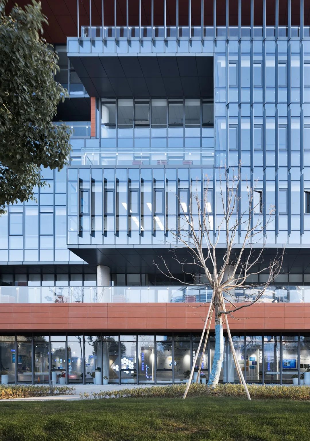 浙江省涡轮机械与推进系统研究院及产学研基地 （一期）/ UAD
