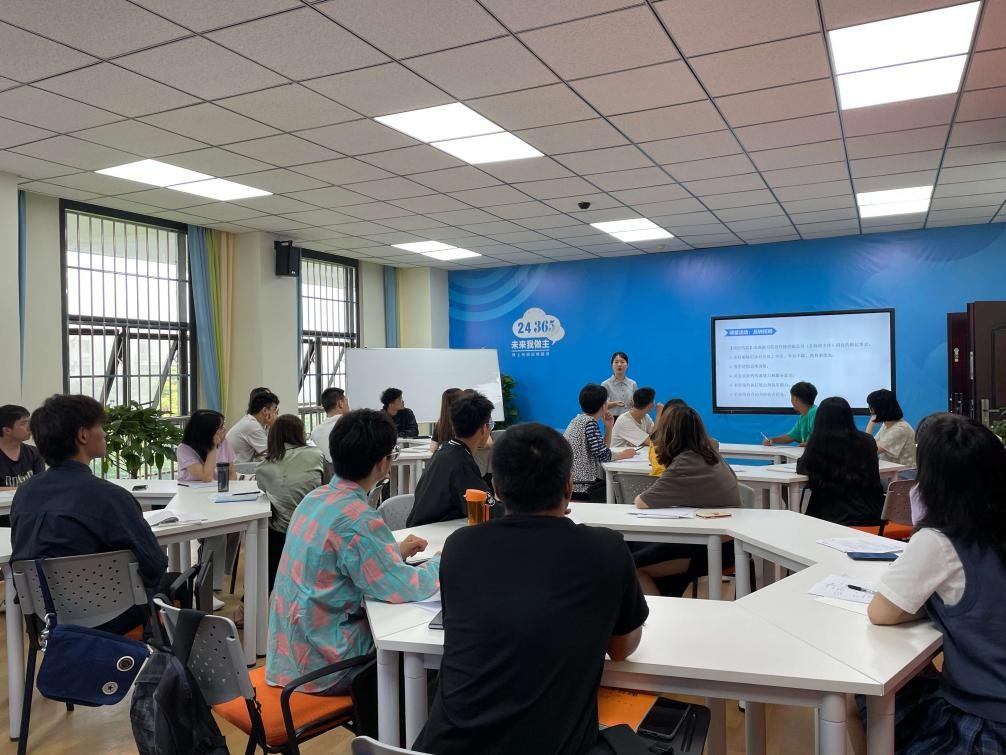 教育部重要通知！涉及高校毕业生，四川这所大学连出奇招