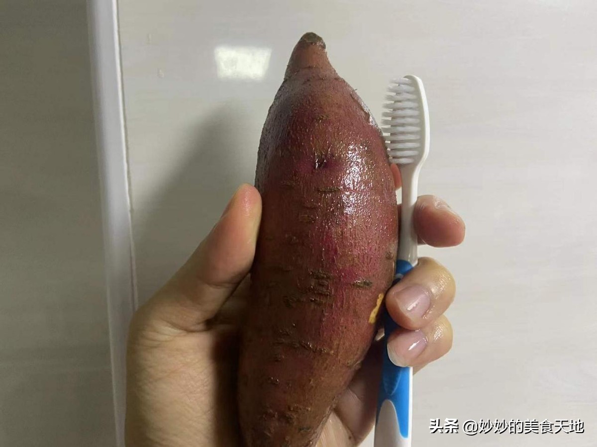 空气炸锅烤地瓜需要包锡纸吗（分享软糯香甜地瓜制作技巧）