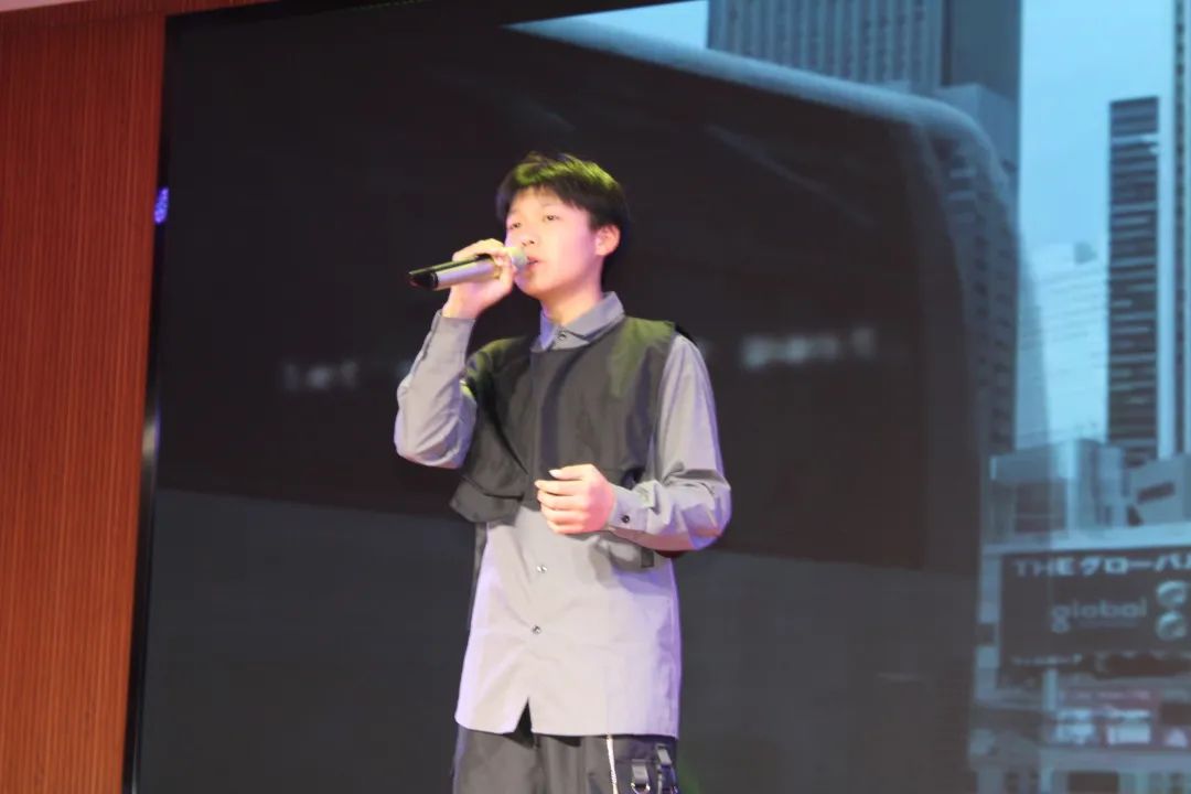 湘潭市三中举行第21届校园艺术节暨庆元旦迎新年文艺汇演活动