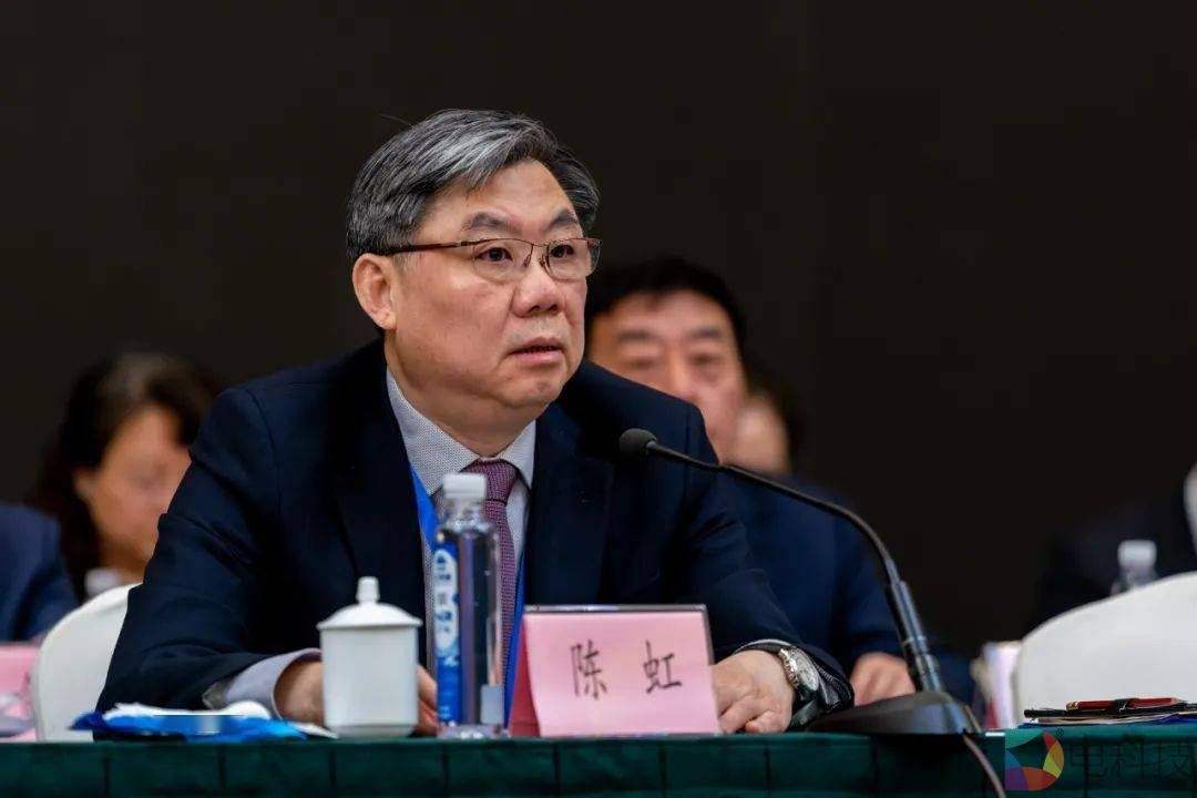 拿下华为自动驾驶技术，大众就能实现弯道超车？