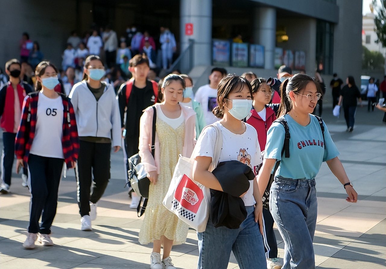 2022年高考时间公布，“新高考”安排略有变动，准考生做好准备