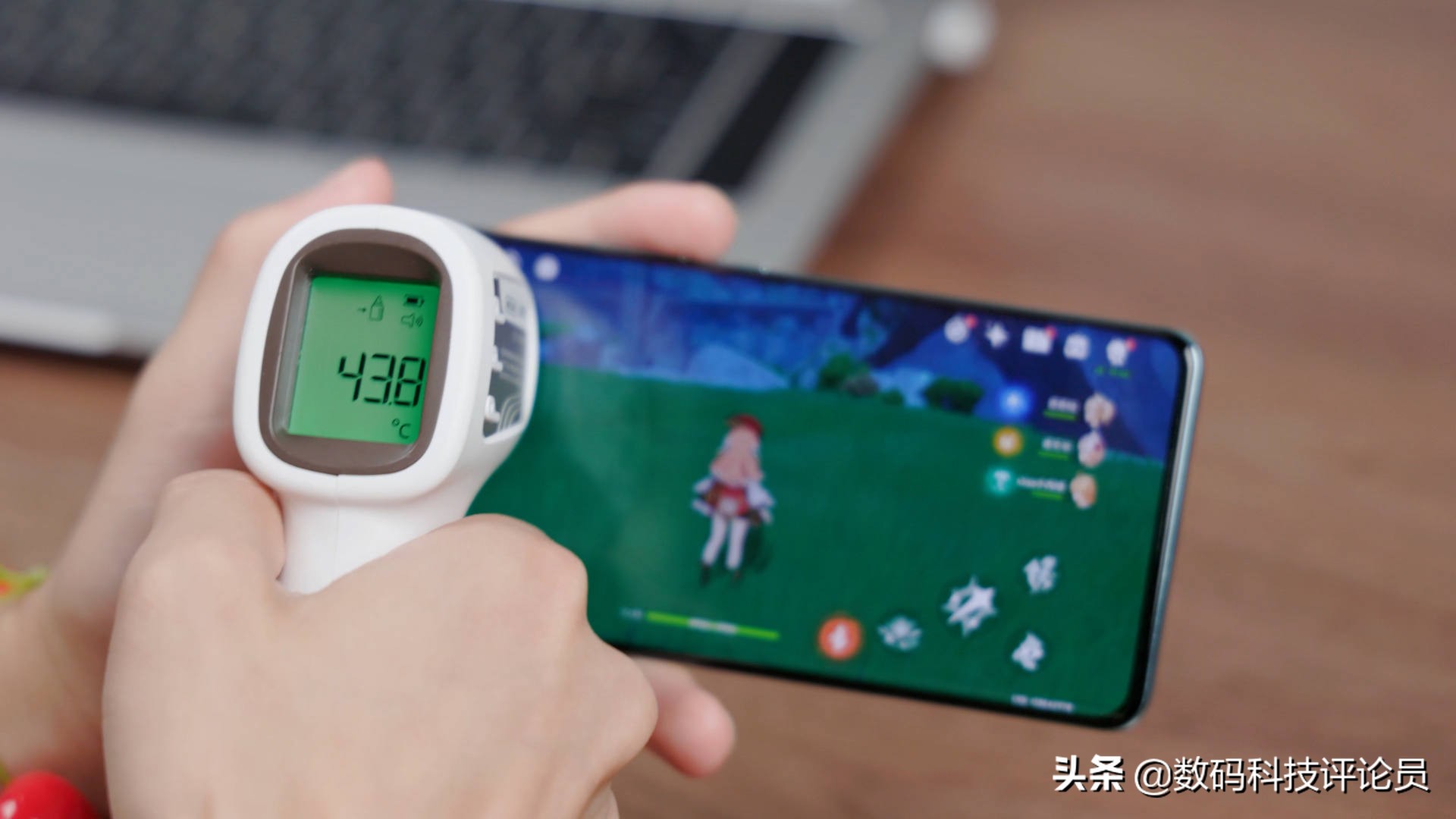 vivo S15 Pro体验：E5屏+天玑8100性能三件套，线下机也开始卷了？