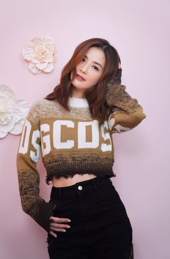 阿Sa罕见曝与郑中基隐婚内情，身边姐妹不知情，透露当年很浪漫