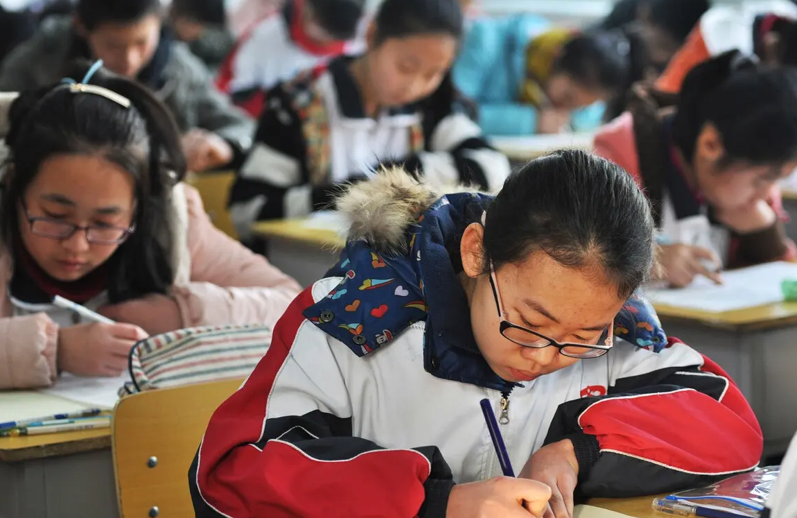 “有钱就是豪横”，这所大学有37个食堂，爱“干饭”的学生别错过