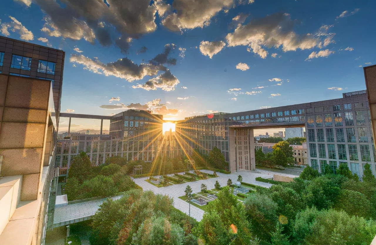 2022北京高校排名出炉，北航进步明显，北理、北京科技令人遗憾