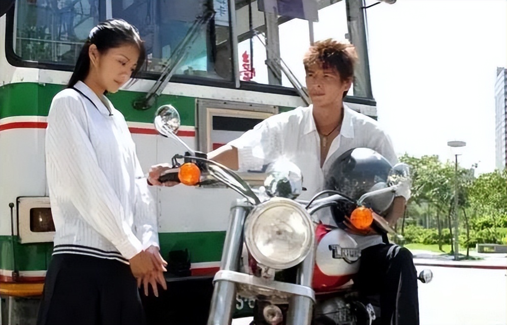 斗鱼：把对裴语燕的愧疚都弥补在邵筱蝶身上，于皓不值得被原谅