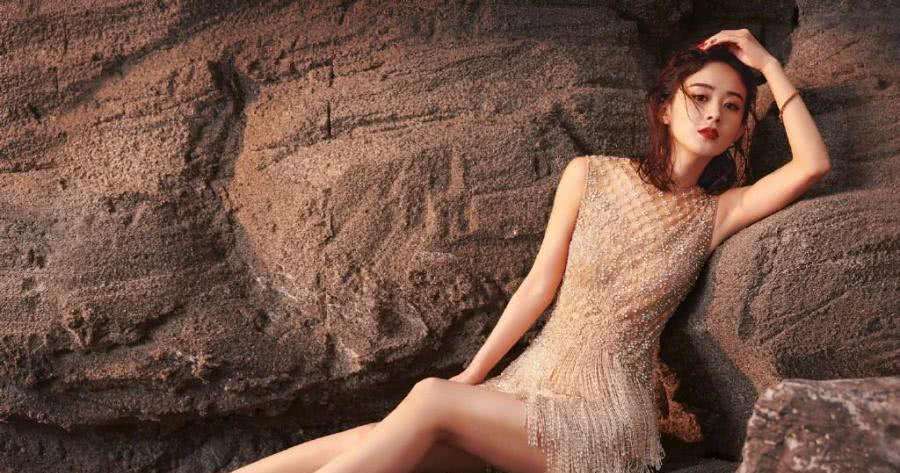 “黑红玫瑰”——赵丽颖