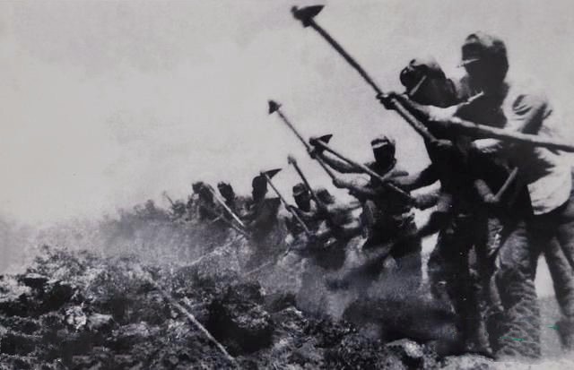 解放军42军：本被安排集体转业，却安然度过多次裁军，威震四方