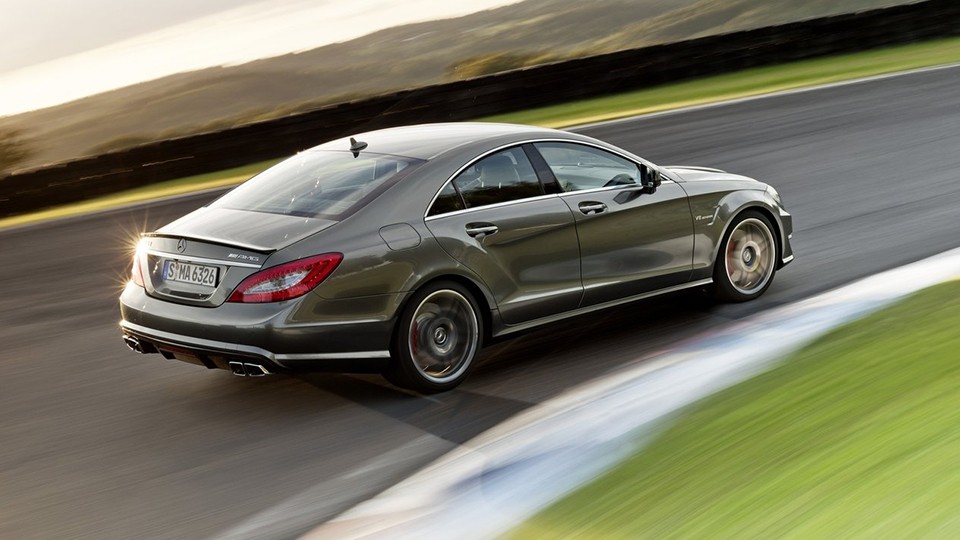 奔驰越来越难看是错觉?看看十年前的cls_太平洋号