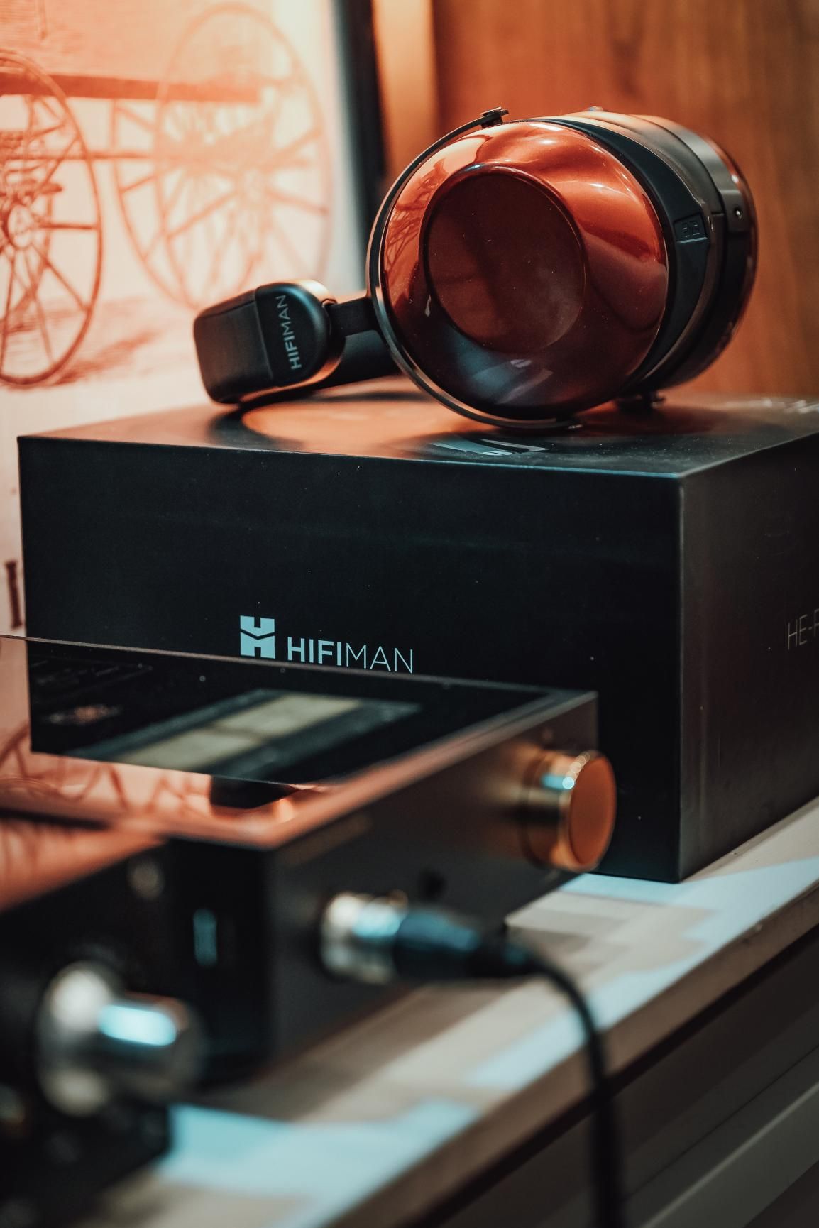 馥郁均衡，动圈HIFI大耳中的一股清流 HIFIMAN海菲曼 HE-R9试听浅析