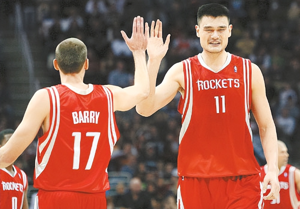 姚明为什么在nba退役了(姚明早退役，篮协有不可推卸的责任！姚明就是中国篮球之神)