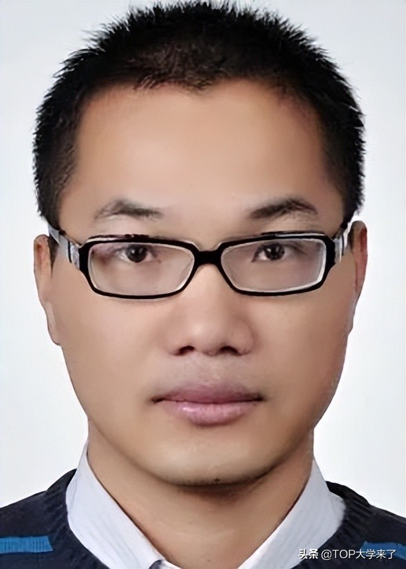 华科大最牛毕业照幕后-中国科大校友掌舵名校物理口