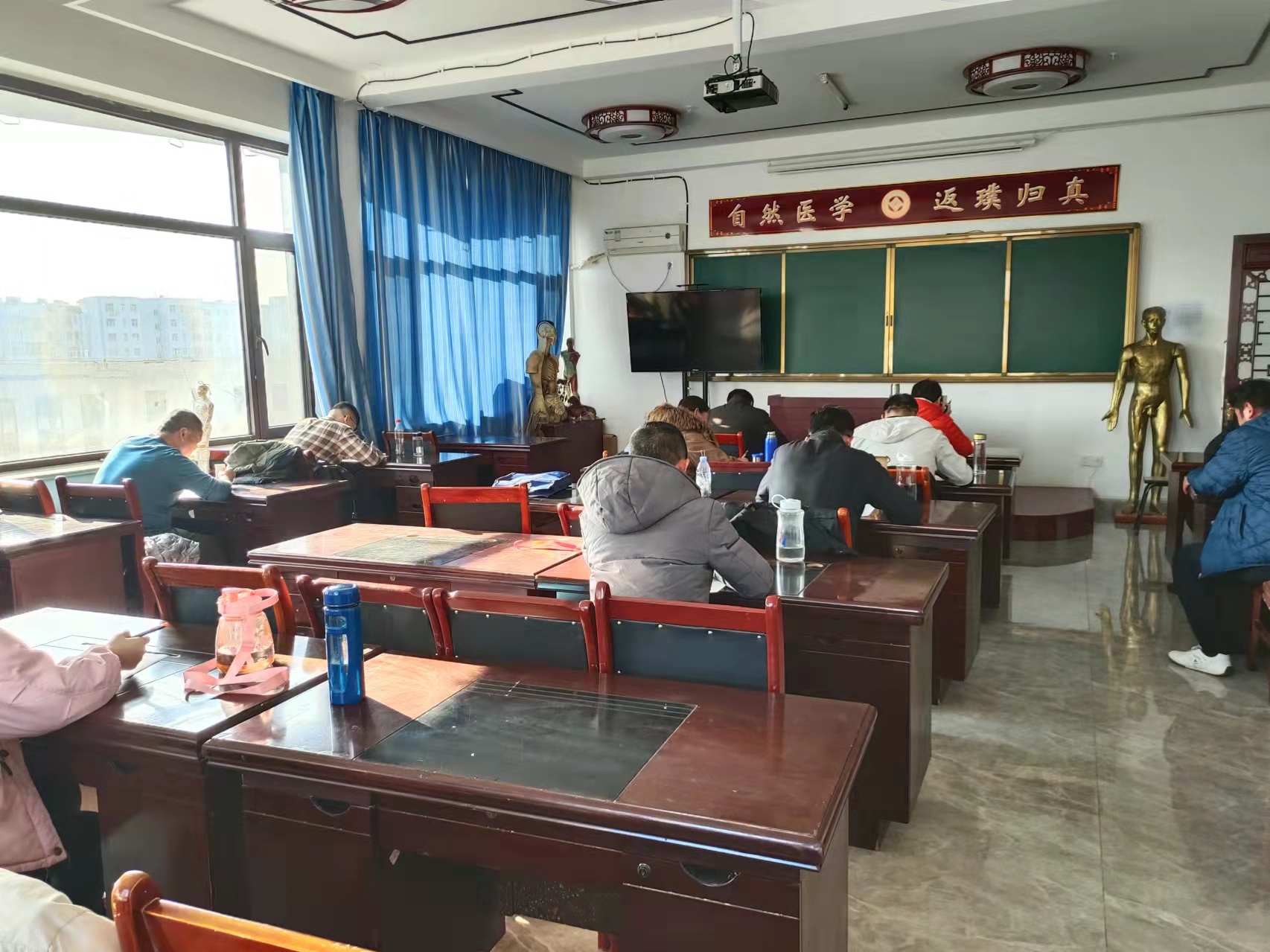 潍坊金掌传承学校：推动潍坊中医药传承和创新
