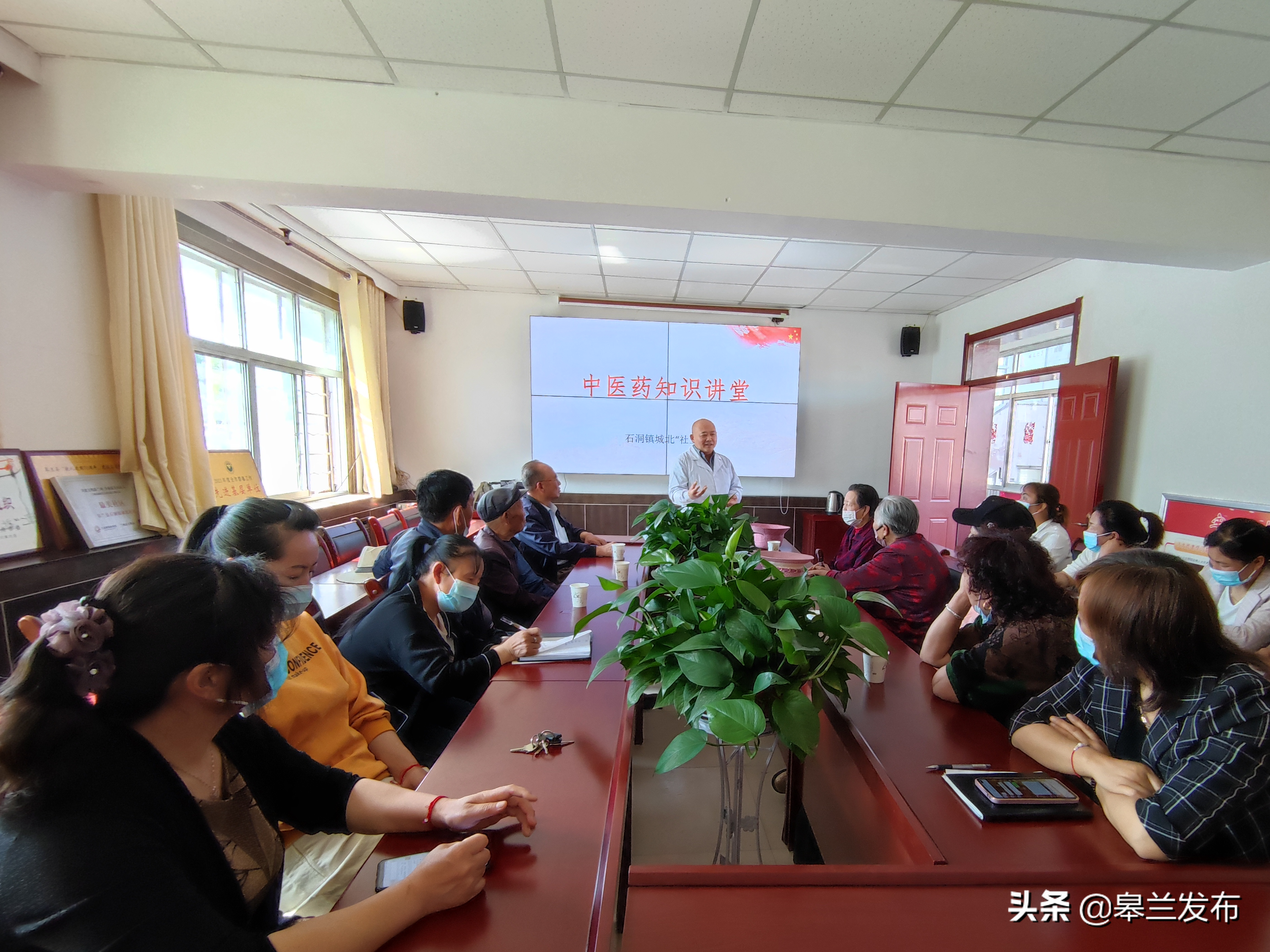 ������ʯ����Ǳ����繤ί����չ����ҽ�Ļ��������������͵����ſڡ�����