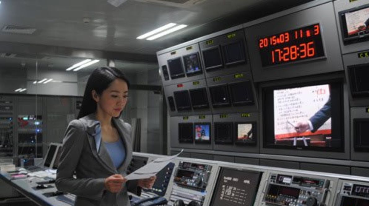 《天气预报》主持人杨丹：27年零失误，嫁给初恋丈夫，40岁当妈妈