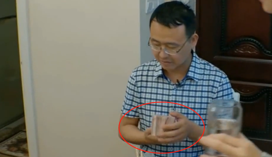 郑子豪：网瘾成性被送去变形，高温暴走7小时，成了节目组的噩梦