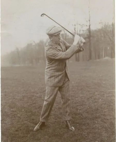 史上最恐怖的饮料，在百万富翁脑袋上开出了大洞