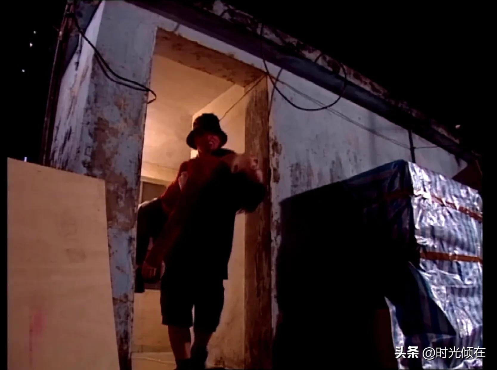 陀枪师姐2：鲍国平被另一人格占据化身面具色魔，替天行道