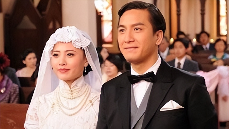 唯一内地港姐冠军朱晨丽：因职场社交失策被雪藏，愿奋起直追