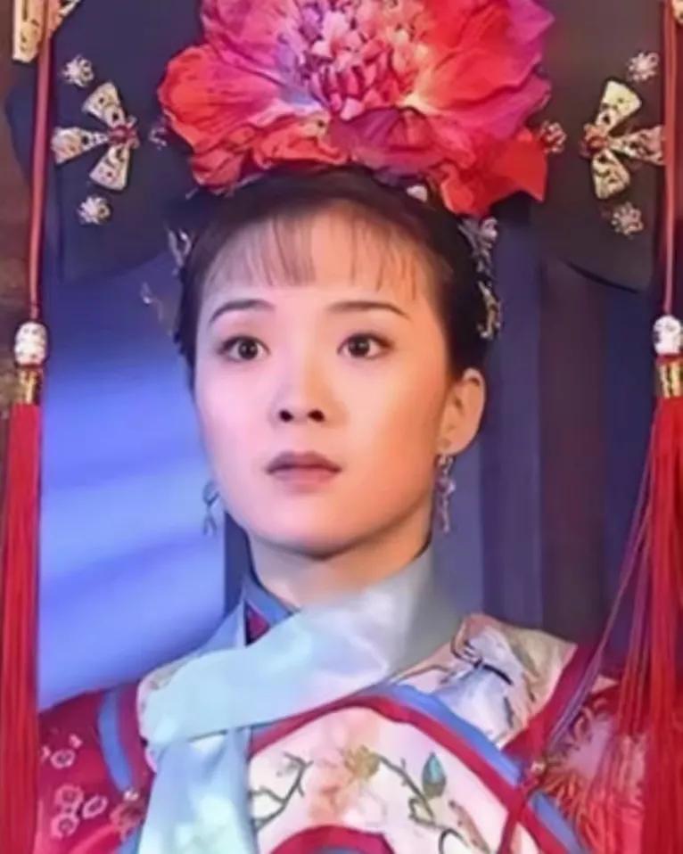 1999年,王艳主演的电视剧《还珠格格》的第二部在全国大受欢迎