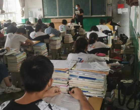 高三三次模拟考没过400分，还有希望上本科吗？资深班主任这样说