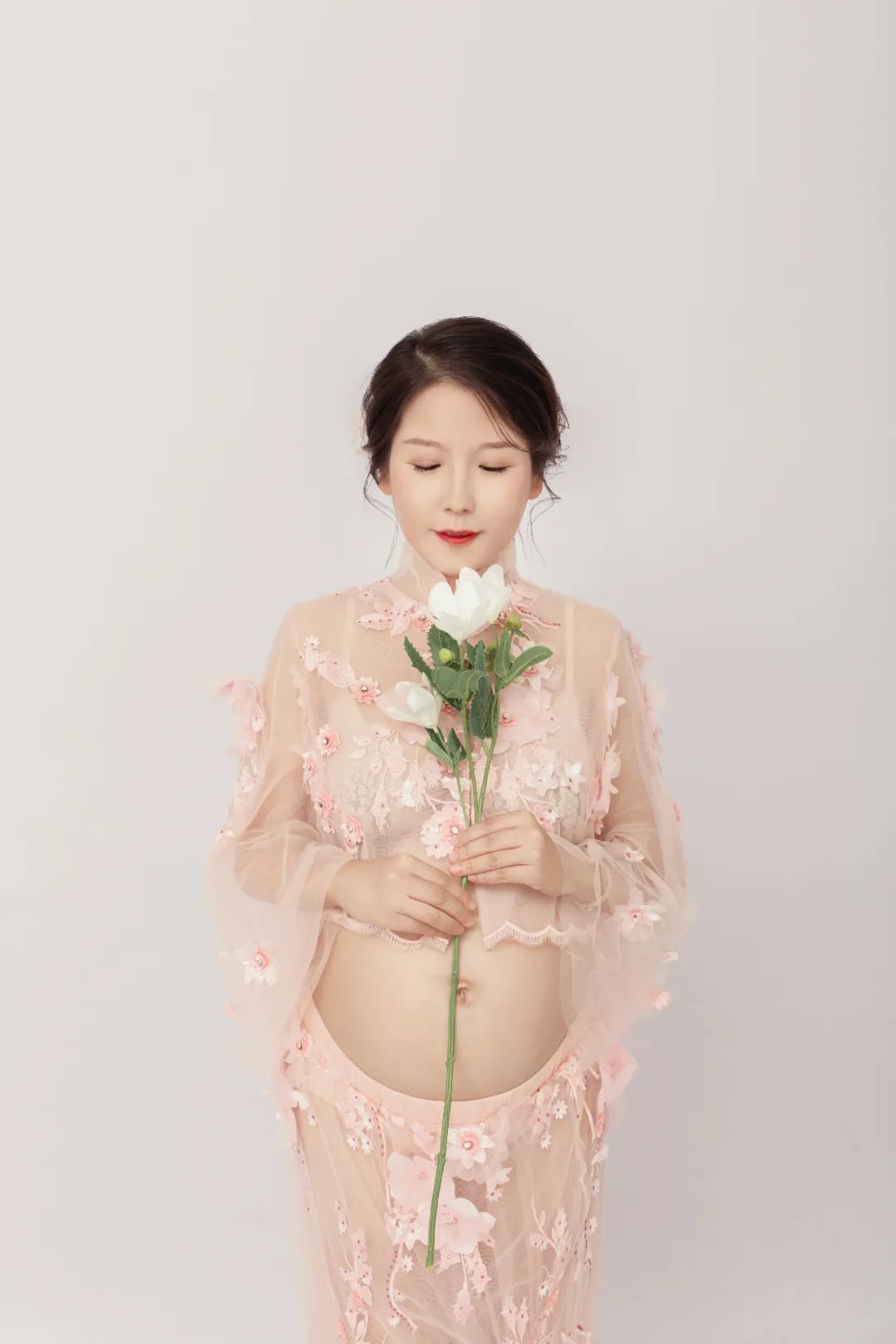 官宣二胎？事业迎第二春？想直接复制粘贴这姐的人生了好嘛