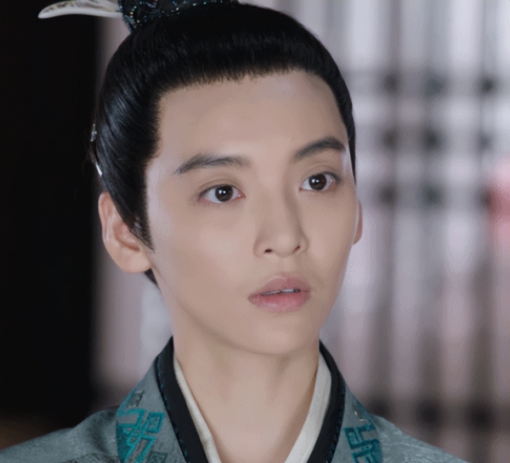 同样女扮男装,把鞠婧祎和这五位女演员放一起,差距就来了