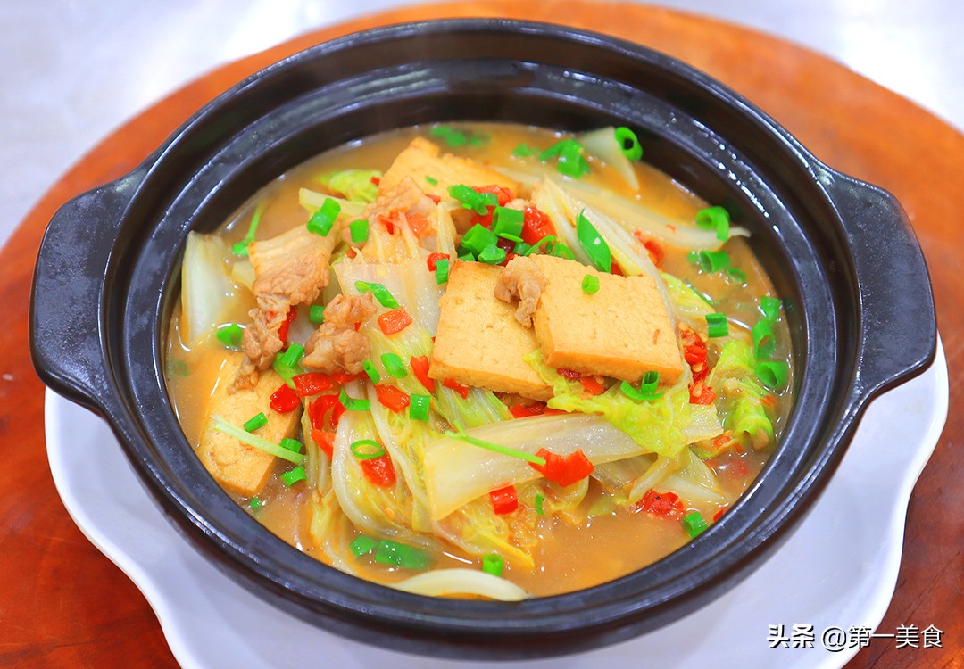 冬季干燥容易便秘，常给家人吃这6种食物，润肠通便，常吃又滋补