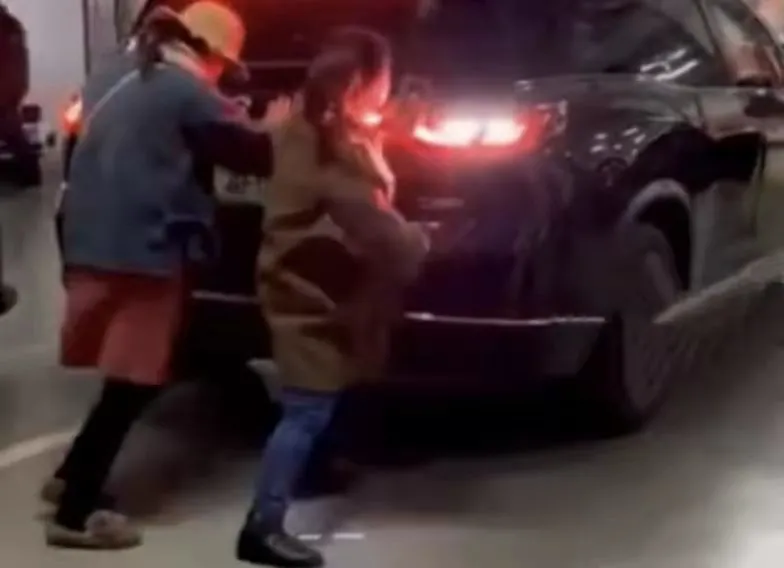 女子乘商城至南京汽车，一路平安抵达目的地