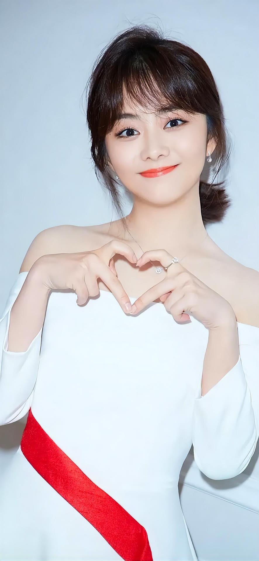 谭松韵越来越年轻，少女感十足1