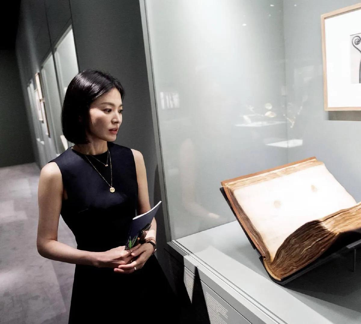 离婚后的宋慧乔过得越来越好，代言也拿到手软