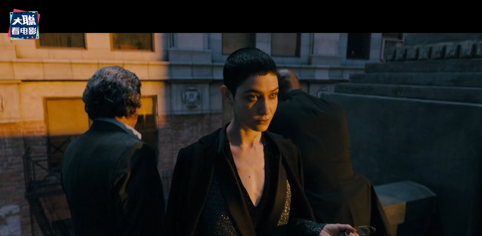 《疾速追杀4》预告解析！甄子丹再演盲人？叶问有枪切的什么路