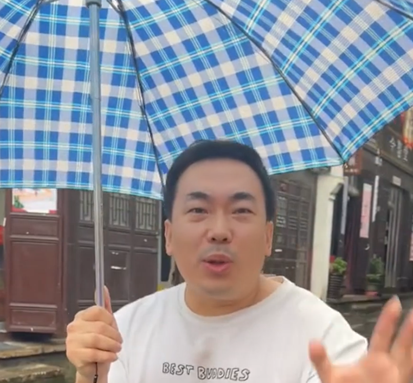 焦双喜:社牛鼻祖,靠口才把鲁豫整无语,却因视频低俗惨被封号