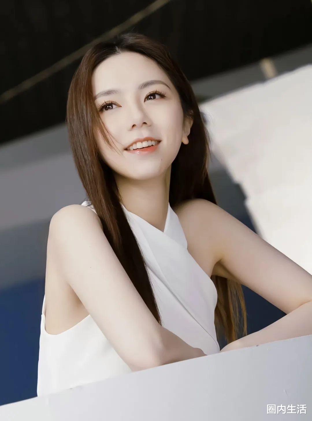 易烊千玺现状？