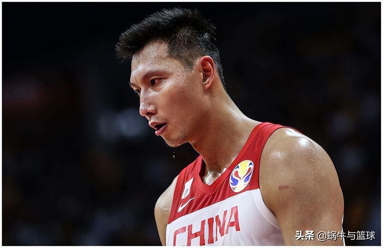 cba球员为什么挣那么多钱(易建联在NBA打了6年，在CBA打了15年，一共赚到多少钱？)