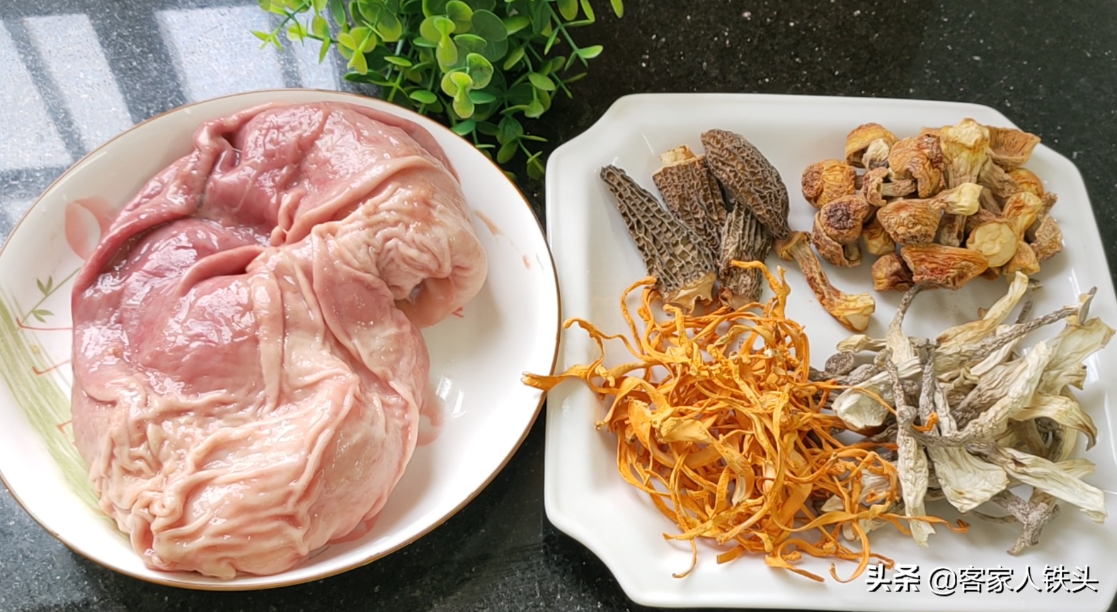 年夜饭少不了的一锅靓汤，广东有名的猪肚汤，做法原来这么的简单