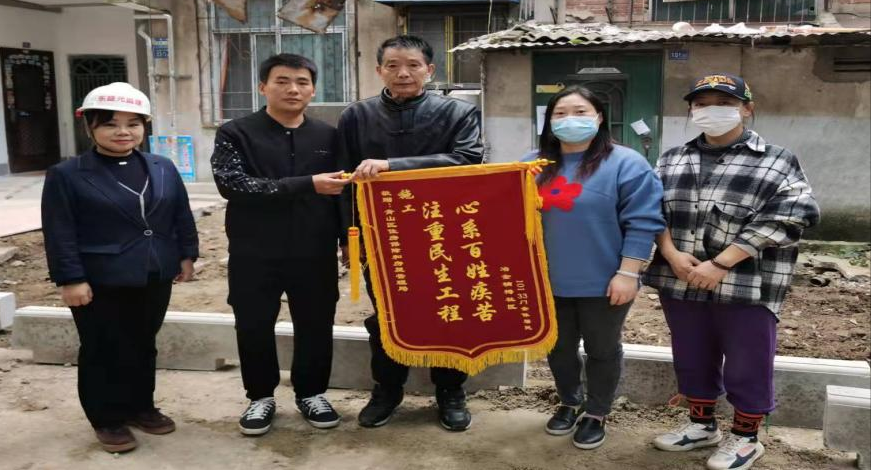 一小區(qū)一方案 武漢市青山區(qū)丹青苑小區(qū)改造后“年輕20歲”