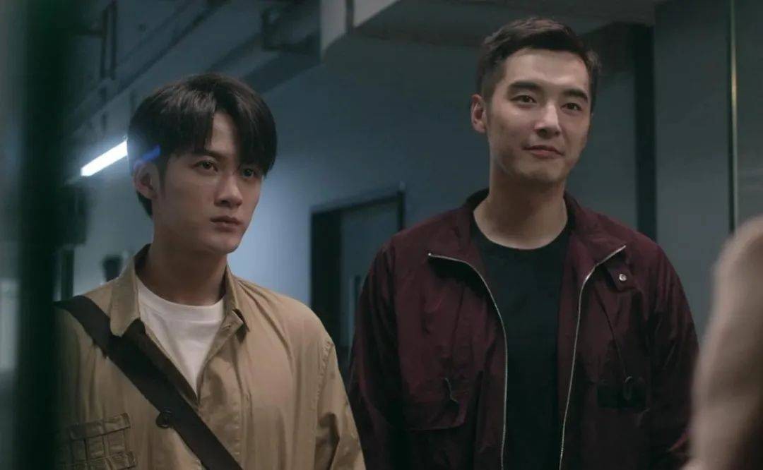 身高超185的男星，个个“鹤立鸡群”，这9位男星的身高太不懂事