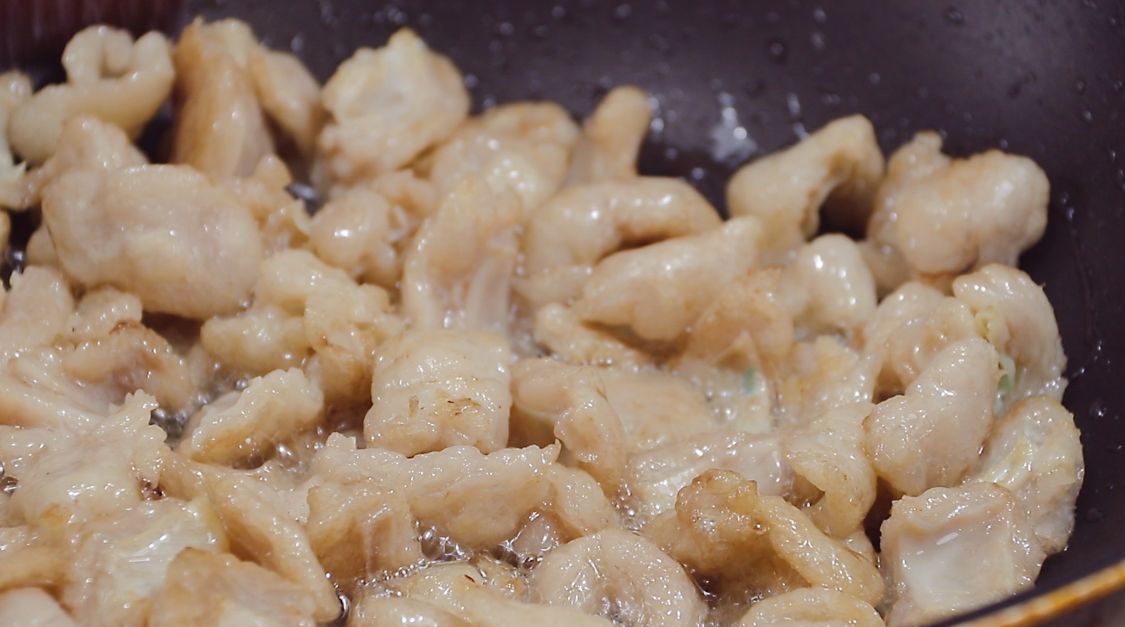 猪身上的一块肉，便宜却很少人吃，有着不可替代的香气，别不懂吃