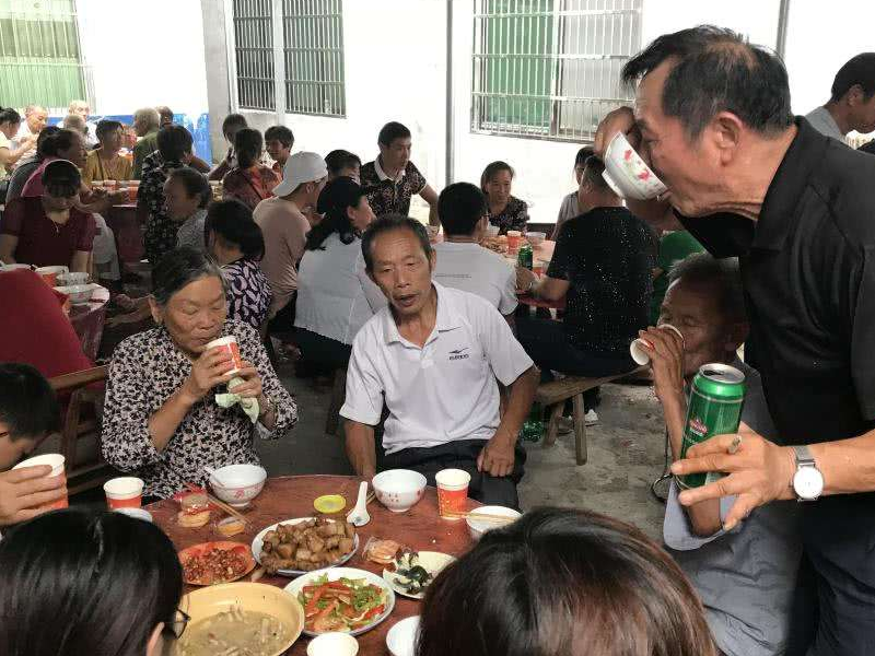 北理工状元学霸姚远：捡垃圾流浪12年，最难的修行就是与自己和解