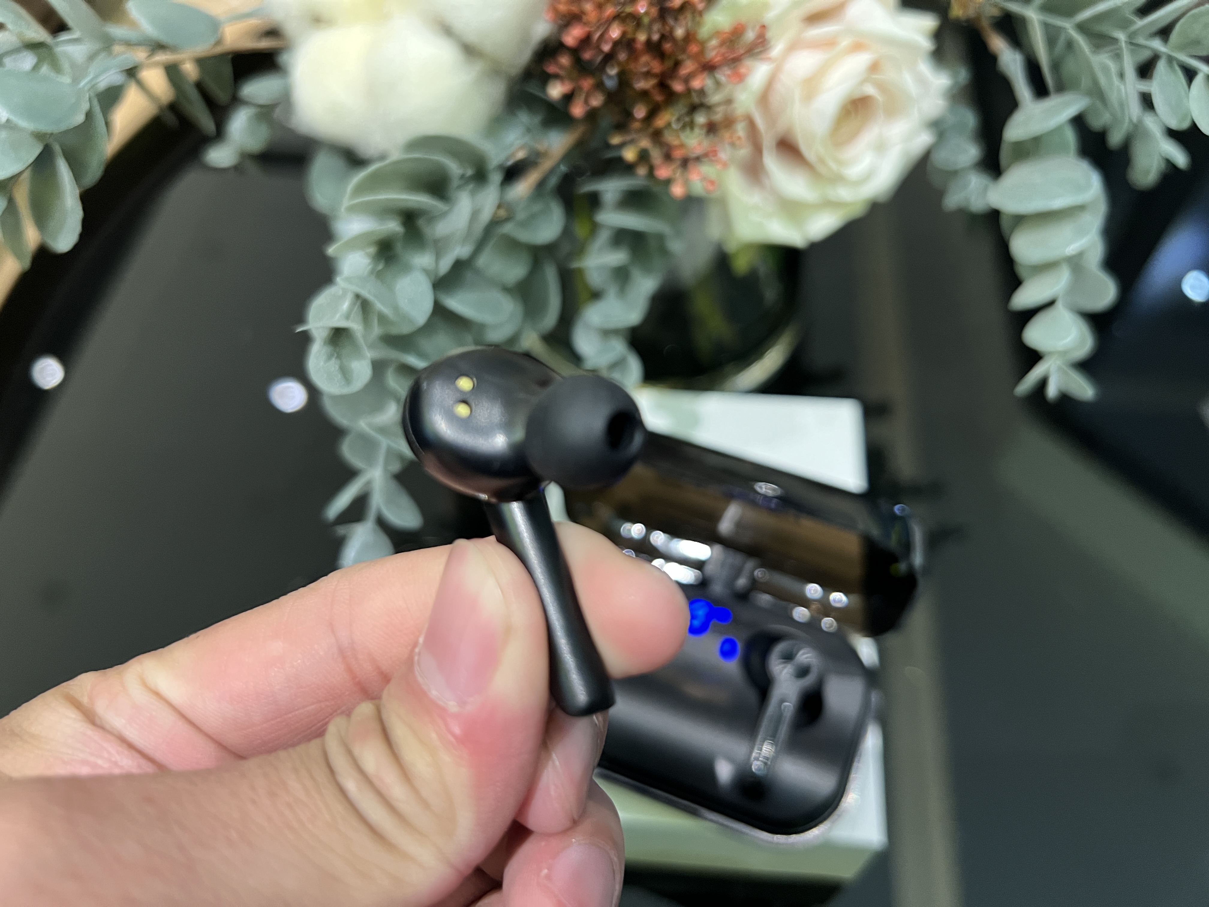 真无线蓝牙耳机英雄HERO G1，超长续航超好音质，国产品牌的骄傲