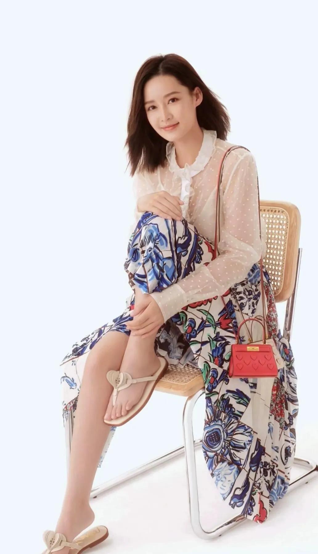 万年不红的女星—李沁
