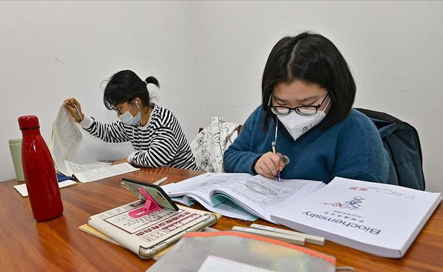 考研分数出来后，学校迟迟不公布初试排名，是为预留调剂名额吗？