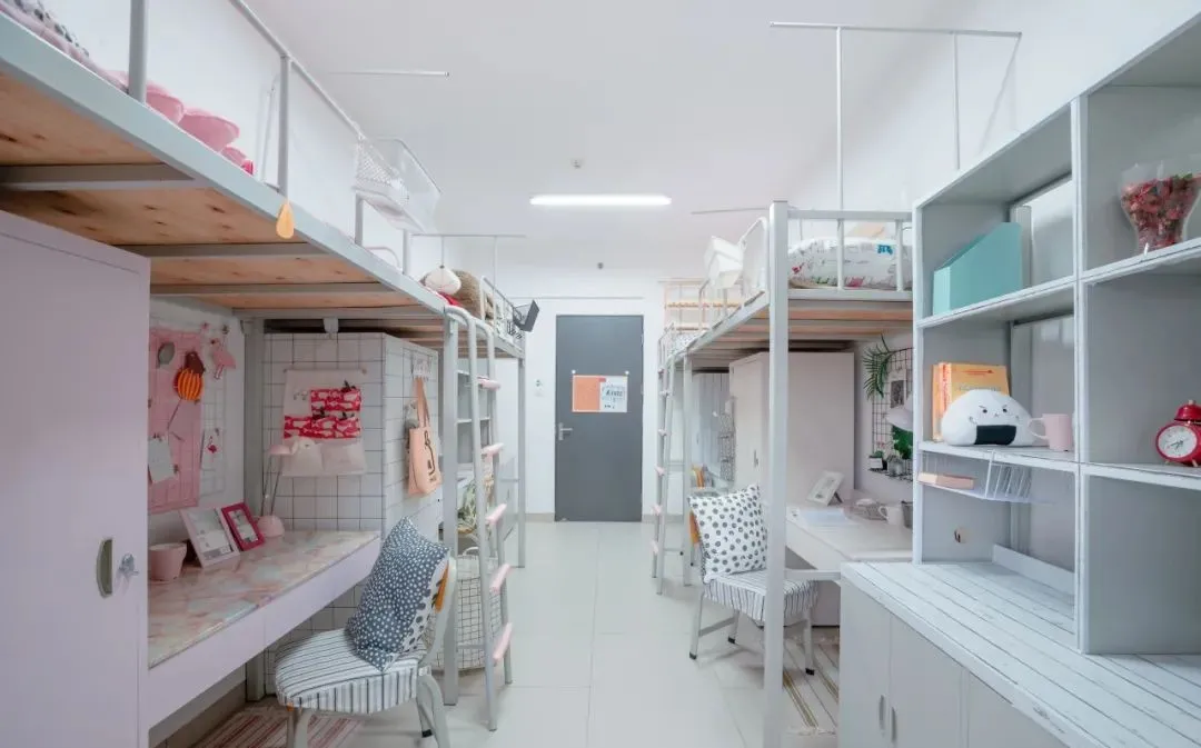 温州大学寝室图片（毫不夸张）