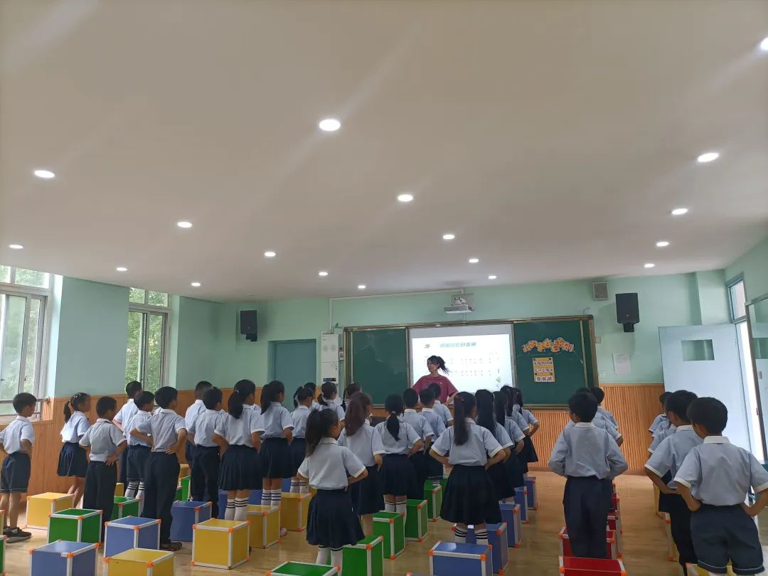 成都市双流区协和实验小学举行第一届“怡心杯”赛课活动