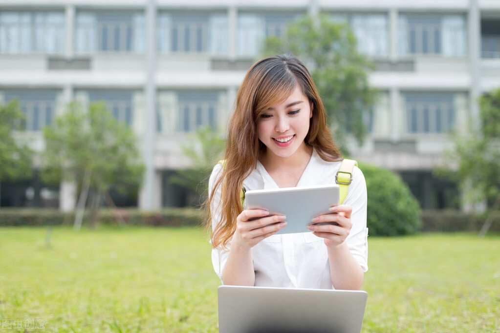 当代大学生为啥都忙着谈恋爱？这才是正确的爱情观